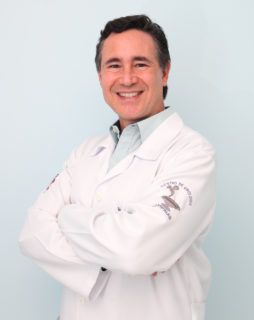 Dr. José Moisés Terrazas Garrett